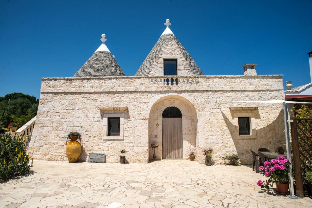 Agriturismo Grotta Di Figazzano Cisternino Luaran gambar