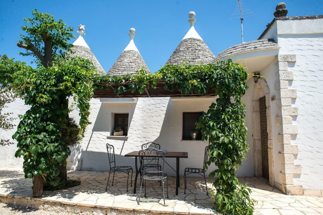 Agriturismo Grotta Di Figazzano Cisternino Luaran gambar