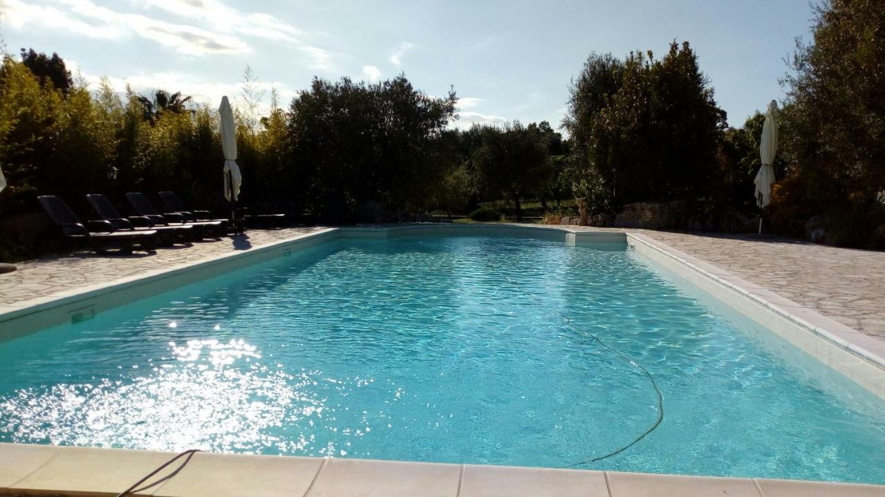 Agriturismo Grotta Di Figazzano Cisternino Luaran gambar