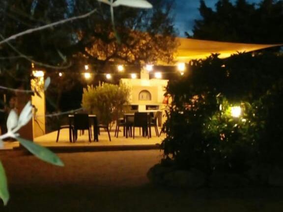 Agriturismo Grotta Di Figazzano Cisternino Luaran gambar